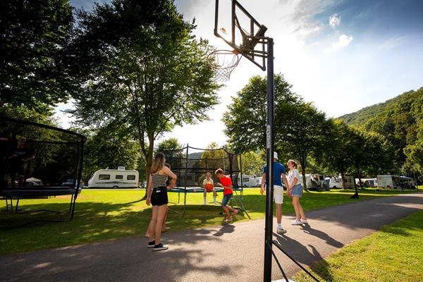 Spielplatz - Aktivitäten